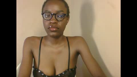 slimkatie__ online show from 09.20.25