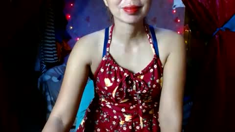 Snapshot of slimlady2023 chatting on 12.22.24 Anna online show from 12.22.24