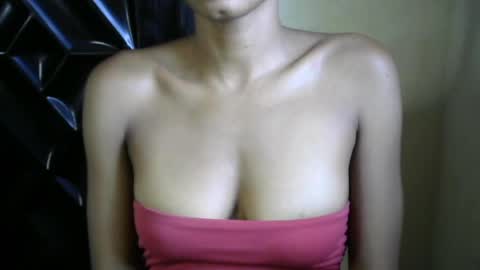 Snapshot of slimzy_hotxx chatting on 05.14.26 Grace online show from 05.14.26