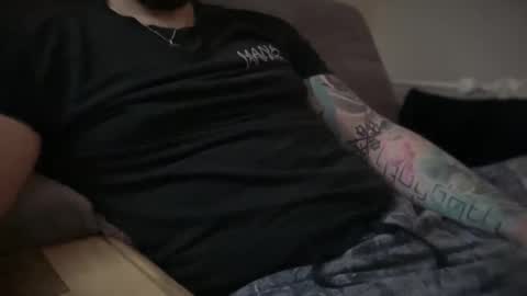 Snapshot of slovakman69 chatting on 10.18.25 just chillin online show from 10.18.25