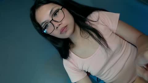 Snapshot of slut4attention chatting on 11.02.25 slut4attention online show from 11.02.25