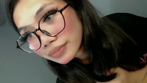 Snapshot of slut4attention chatting on 11.06.25 slut4attention online show from 11.06.25