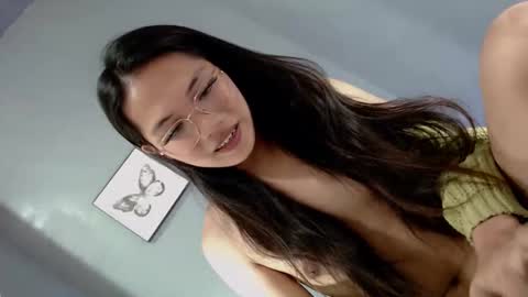 Snapshot of slut4attention chatting on 05.30.26 slut4attention online show from 05.30.26