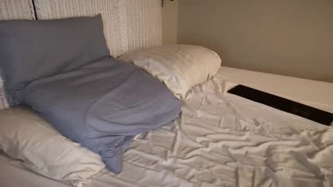 slut online show from 01.10.26