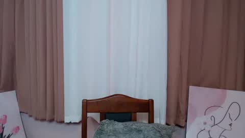 STELLA online show from 12.04.25