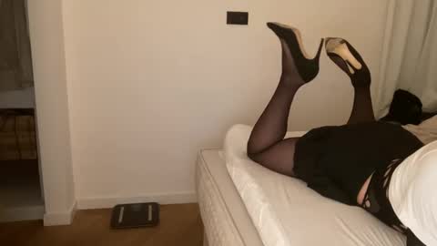 Snapshot of slutforbbc26y chatting on 12.20.24 slutforbbc26y online show from 12.20.24