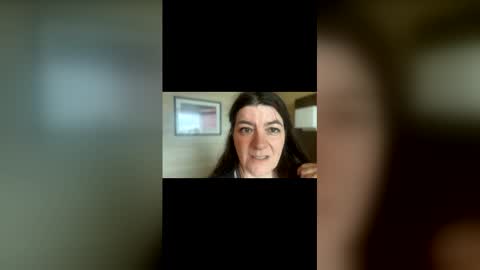 slutmamassk online show from 04.18.26