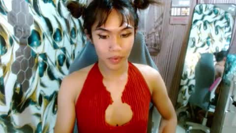 Snapshot of slutqueen_raz chatting on 04.21.26 Raz online show from 04.21.26