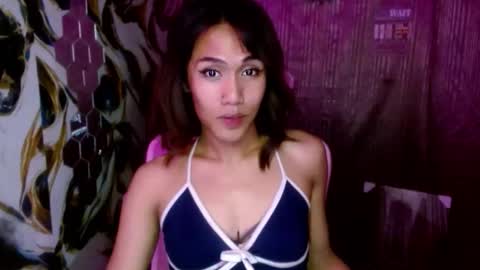 Snapshot of slutqueen_raz chatting on 05.03.26 Raz online show from 05.03.26