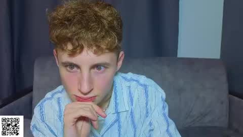 Snapshot of sluttsavage chatting on 06.27.26 sluttsavage online show from 06.27.26