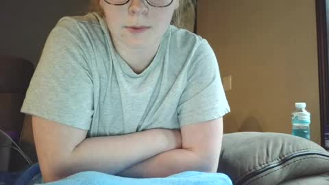Snapshot of slutty_redhead3 chatting on 06.25.26 Slutty redhead3 online show from 06.25.26
