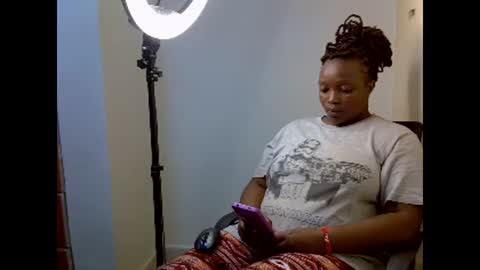 sluttydevil6 online show from 01.11.25