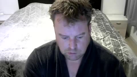 sluttynakedguy05_5 online show from 12.29.24