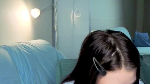 Lily online show from 09.19.25