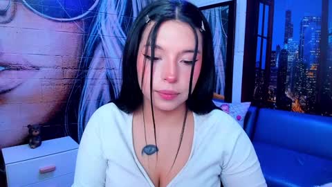Mariana Torres online show from 02.05.25