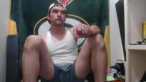 Snapshot of small_wood21 chatting on 09.29.25 small wood21 online show from 09.29.25