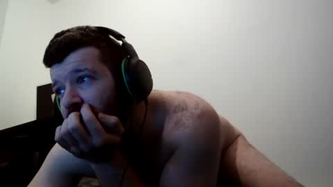 Snapshot of smallcock2850 chatting on 04.06.26 smallcock2850 online show from 04.06.26