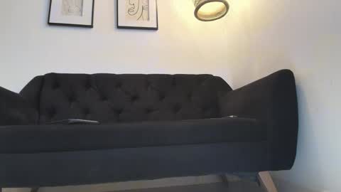 smallguy_19 online show from 10.04.25