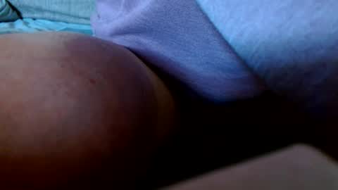 smallmalelass online show from 10.04.25