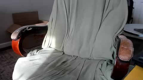 Snapshot of smallniceguyfrommi chatting on 01.02.25 smallniceguyfrommi online show from 01.02.25