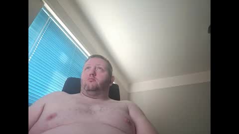 smallone19832 online show from 01.09.25