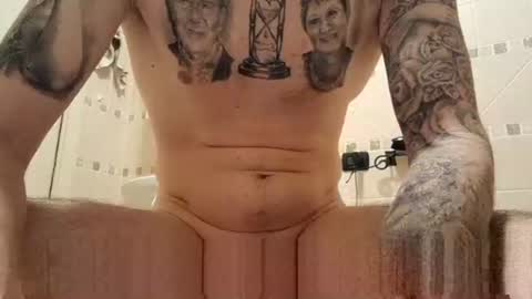 smallone8825 online show from 11.15.25