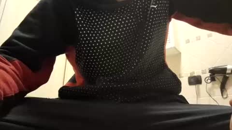 smallone8825 online show from 03.25.26