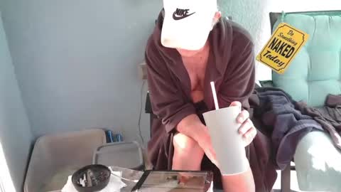 Daddy online show from 12.05.25