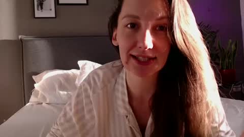 Anna no bbbbybybbabebyy just Anna. And dont call me mom please. online show from 02.19.25