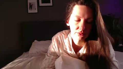 Anna no bbbbybybbabebyy just Anna. And dont call me mom please. online show from 02.27.25