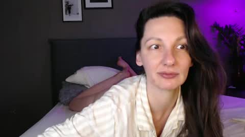 Anna no bbbbybybbabebyy just Anna. And dont call me mom please. online show from 03.03.25