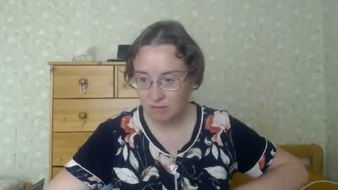 Snapshot of smart_rose chatting on 06.22.26 smart_rose online show from 06.22.26