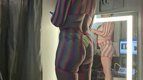 Snapshot of smashinganna916 chatting on 02.16.26 smashinganna916 online show from 02.16.26