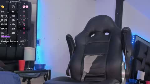 Jade Smiith online show from 02.01.25