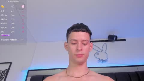 Jade Smiith online show from 02.12.25