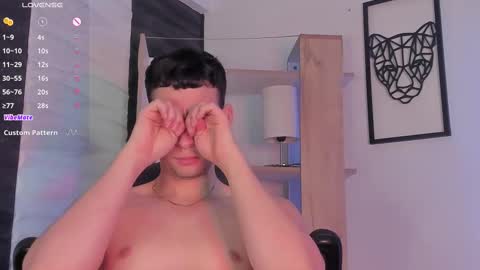 Jade Smiith online show from 02.18.25