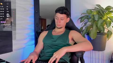 Jade Smiith online show from 01.14.26