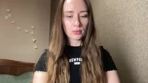 smilequeen_ online show from 10.22.25