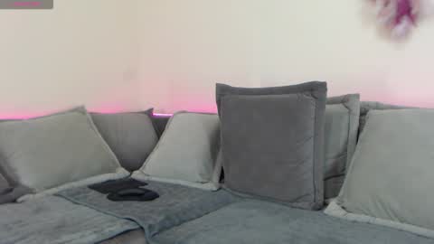 Snapshot of smilequeen_jane chatting on 03.04.26 Jane online show from 03.04.26