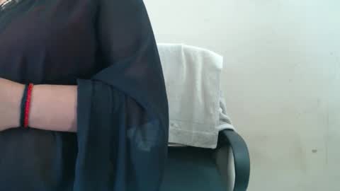 Snapshot of smiley_queen99 chatting on 05.22.26 smiley online show from 05.22.26