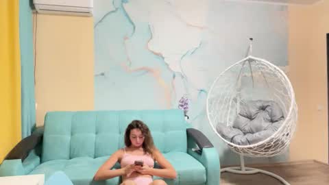 smiling_riddle online show from 10.23.25