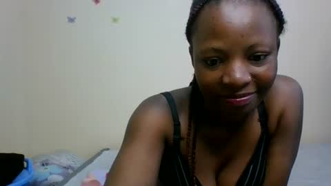 Snapshot of smillingmachine chatting on 07.25.26 terry online show from 07.25.26