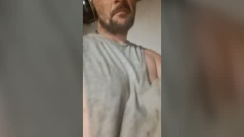Snapshot of smith1872 chatting on 06.22.26 smith1872 online show from 06.22.26