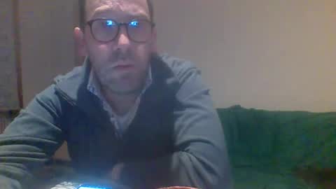 Snapshot of smokered100s chatting on 01.09.26 luca online show from 01.09.26