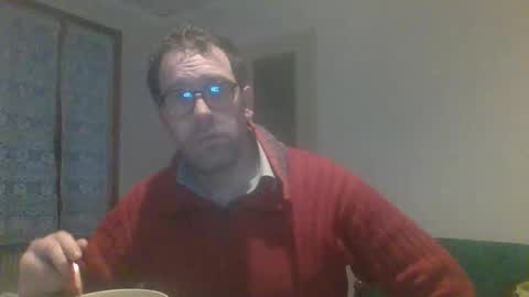 Snapshot of smokered100s chatting on 02.07.26 luca online show from 02.07.26