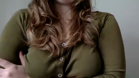 Snapshot of smokeshow3 chatting on 12.20.24 smokeshow3 online show from 12.20.24