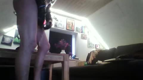 Snapshot of smokeslut365 chatting on 04.24.26 smokeslut365 online show from 04.24.26