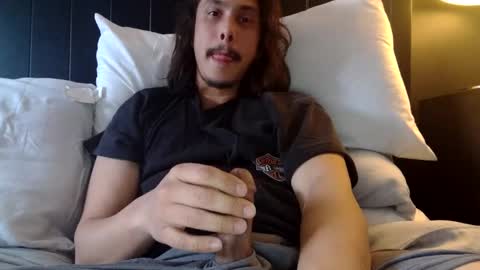 Snapshot of smokestar1991 chatting on 02.11.26 SmokeStar online show from 02.11.26