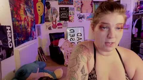 Snapshot of smokihippi chatting on 10.03.25 Big Dawg online show from 10.03.25