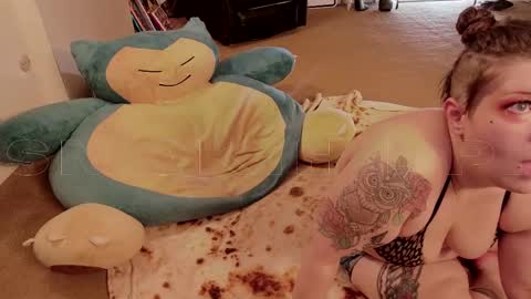 Snapshot of smokihippi chatting on 10.03.25 Big Dawg online show from 10.03.25